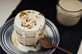 瓜妞吃搅拌酸奶视频大全,趣味视频大盘点