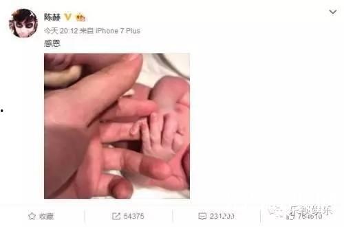 八卦视频吃瓜群众,揭秘吃瓜群众的狂欢盛宴